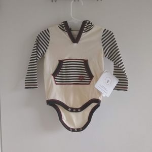 BNWT Burt's Bees Baby Longsleeve Hooded Onesie